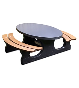 Betonnen picknick tafel